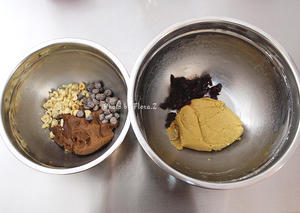 海盐榛子巧克力&蔓越莓大Cookie的做法 步骤8