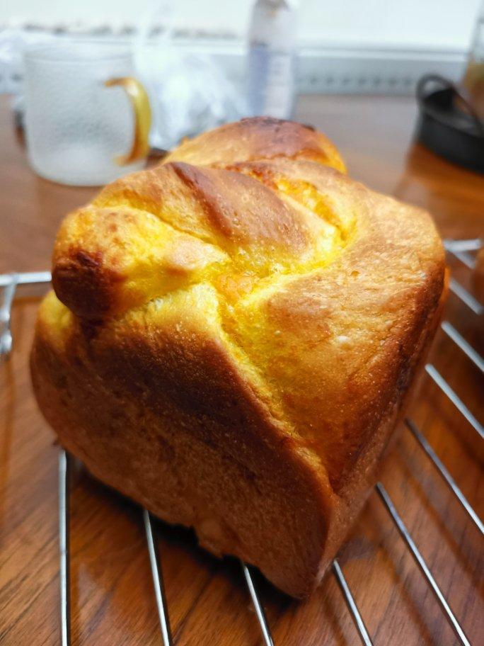 日式奶香南瓜馅吐司