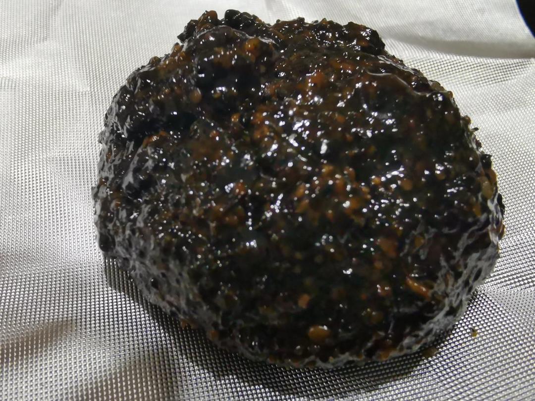 九蒸九晒黑芝麻丸