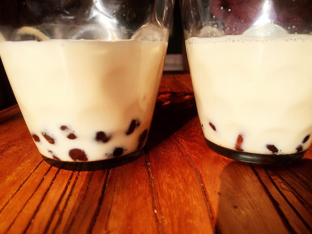 焦糖珍珠奶茶
