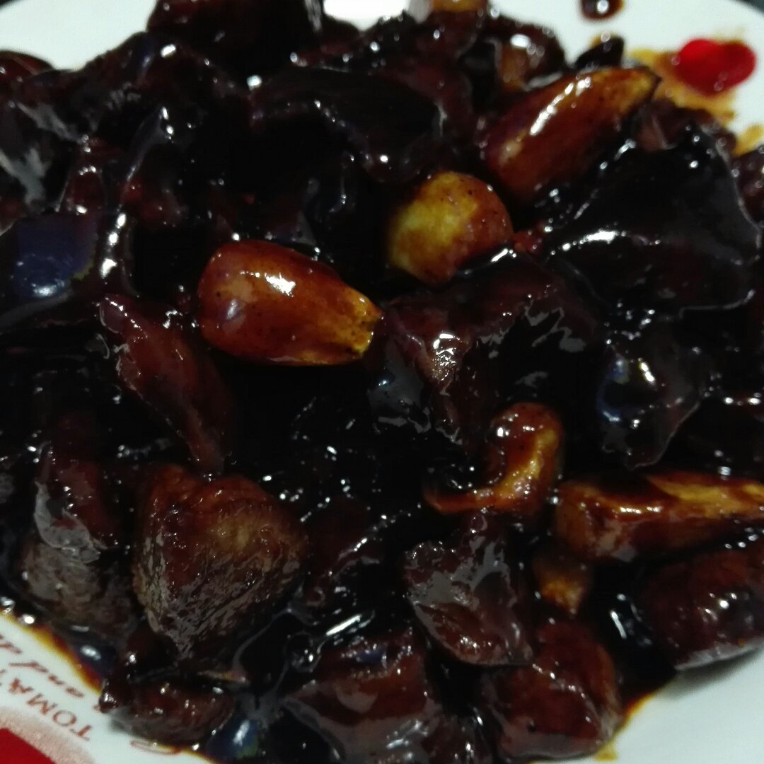 黑蒜子牛肉粒