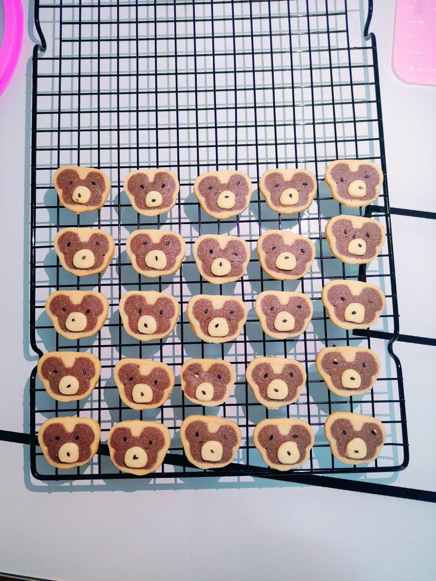 超可爱🉑️巧克力小熊曲奇饼干