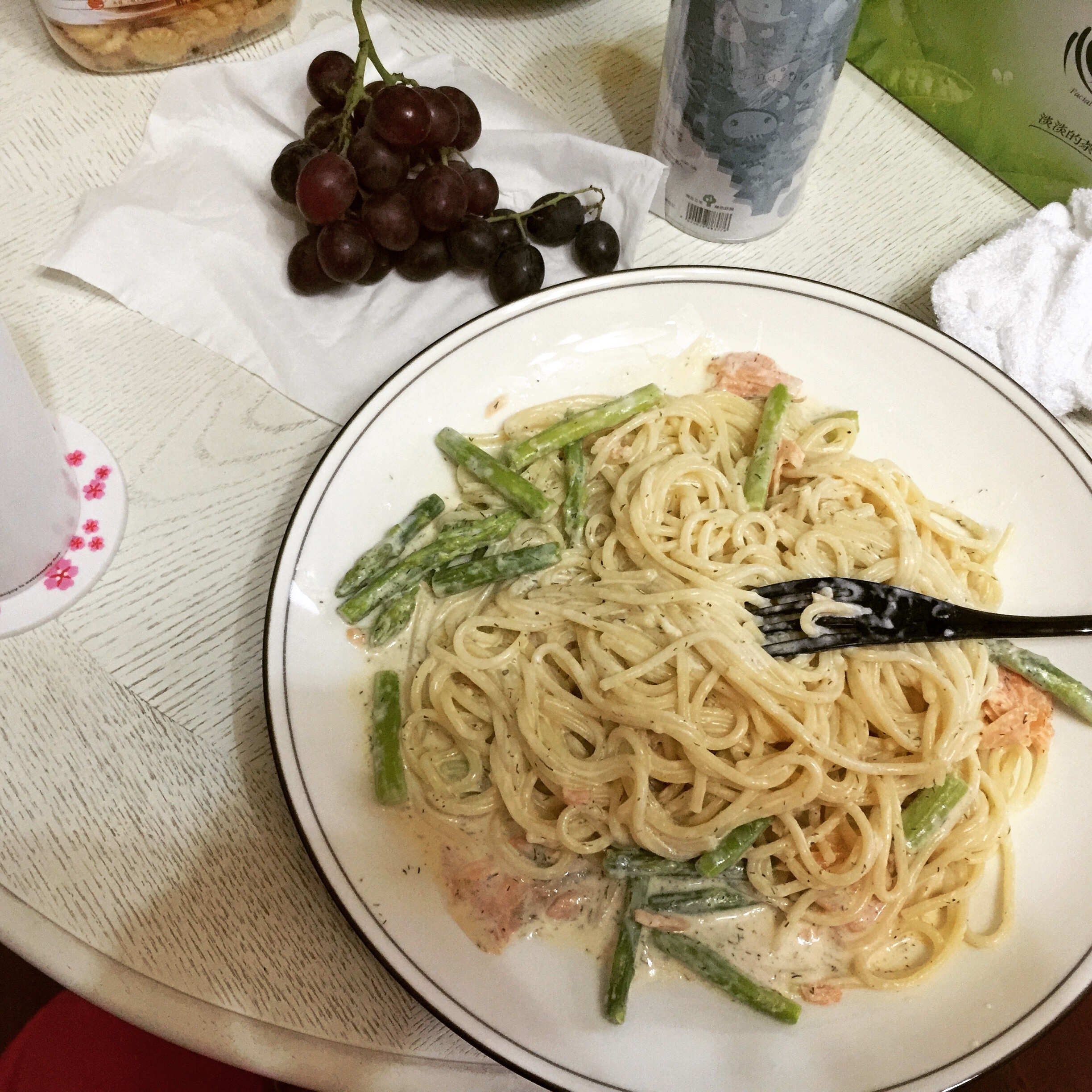 莳萝三文鱼芦笋意面