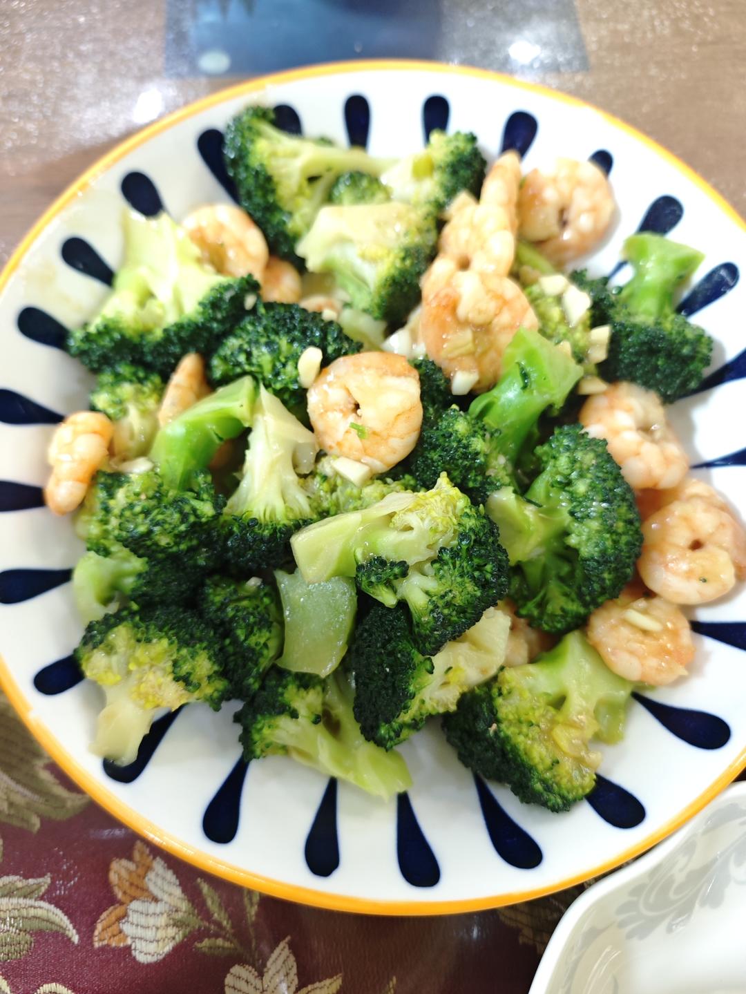 减肥去脂的西兰花炒虾仁