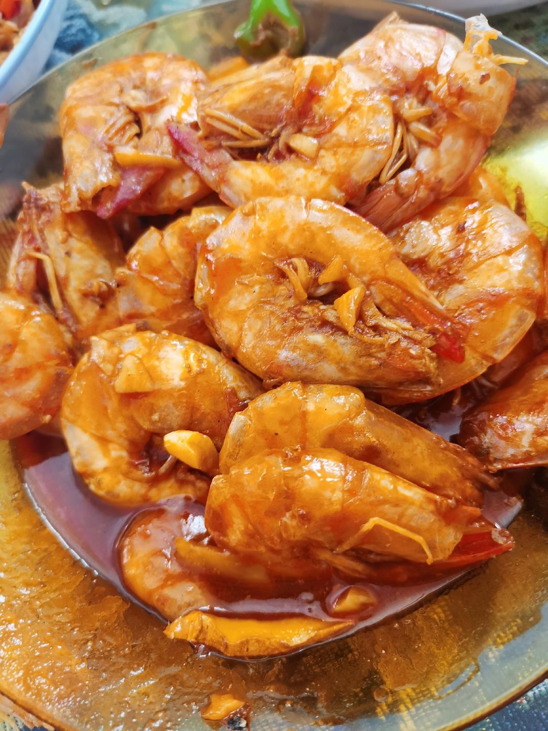 骑蜗牛看烟火做的油焖大虾