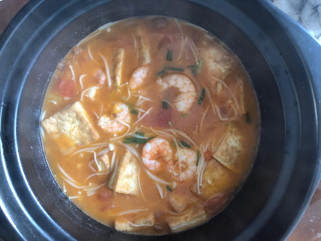 鲜虾豆腐煲