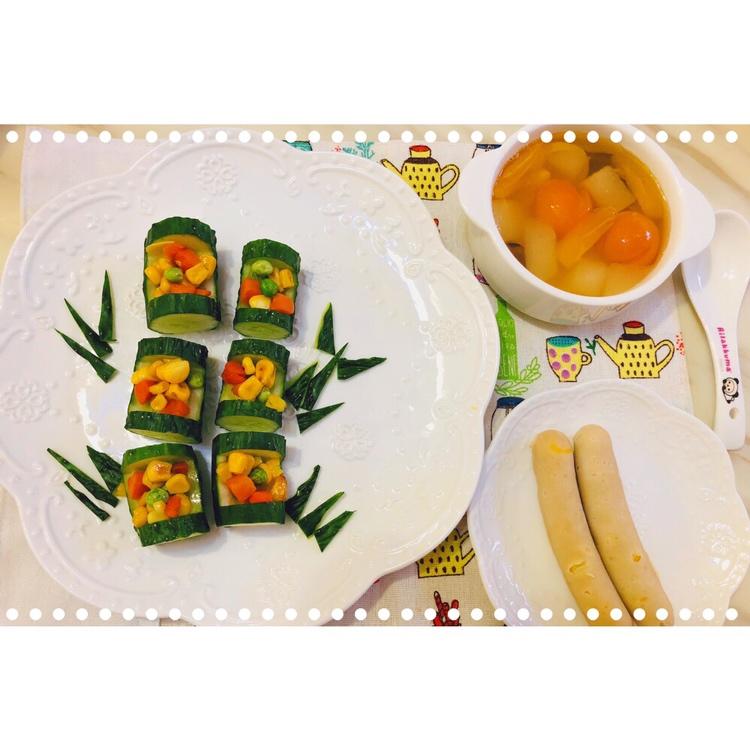 最美年夜饭-🎋翠竹报春节节高🥒（黄瓜玉米火腿鸡丁沙拉）