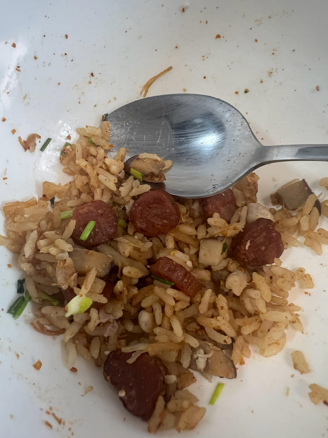 腊肠芋头焖饭的做法