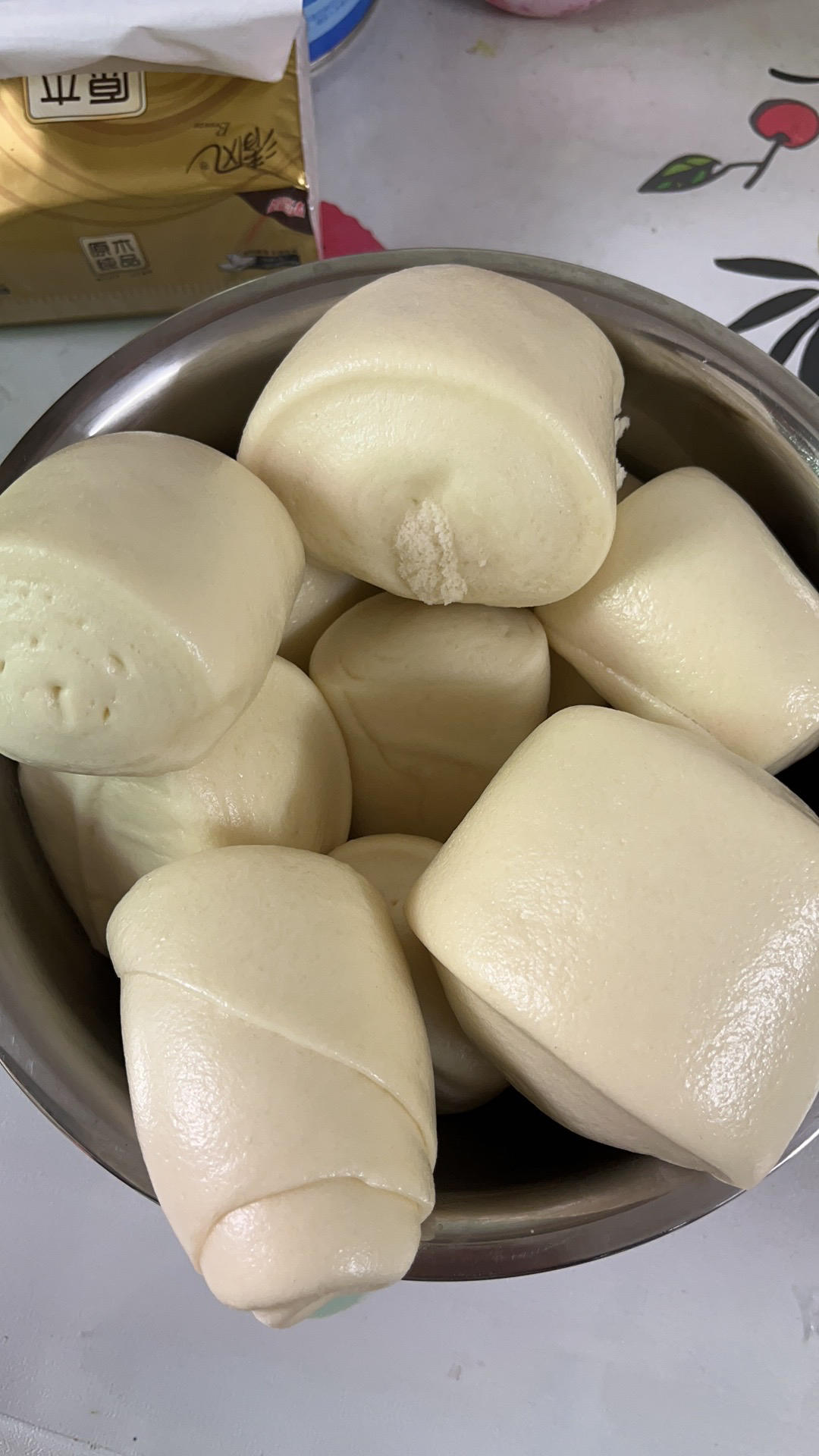 一发奶香小馒头，口感特别好！