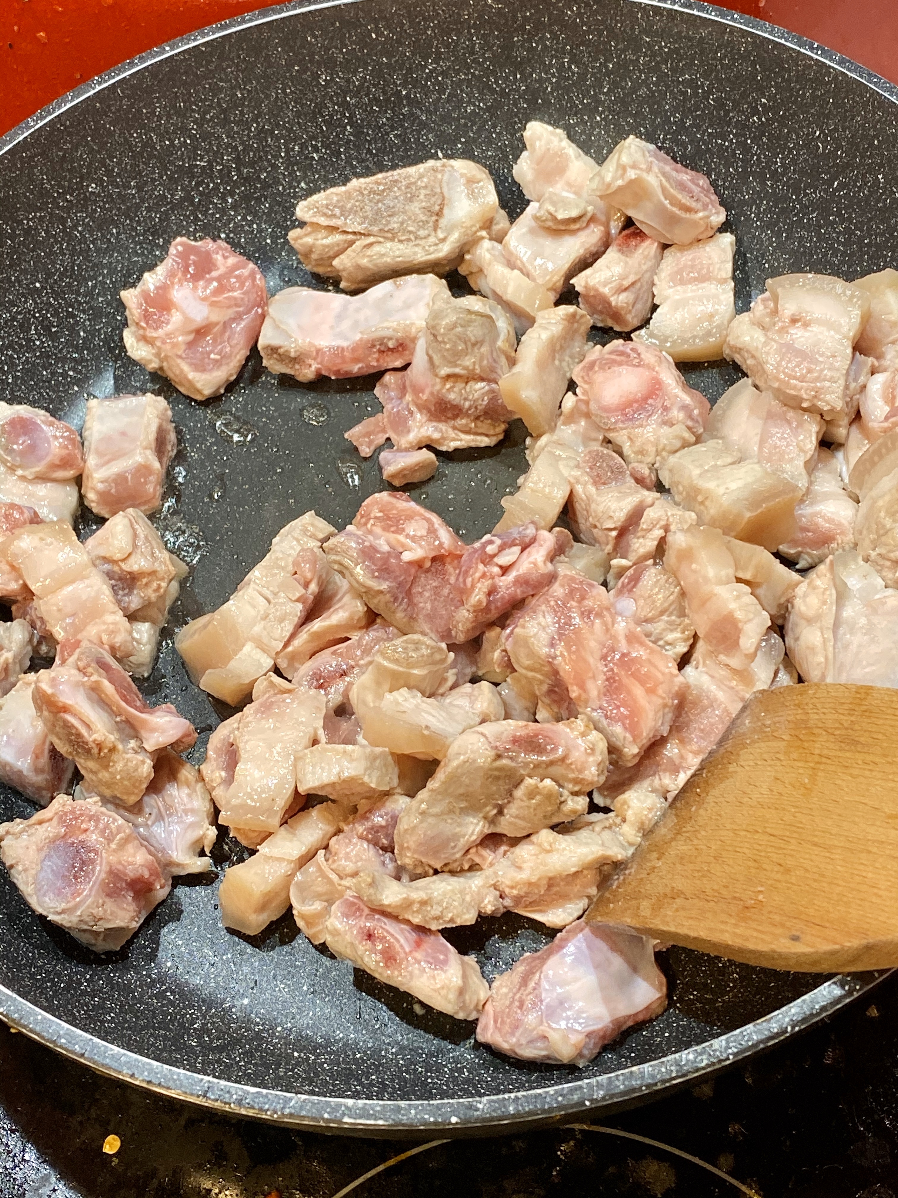 经典大乱炖之—猪肉白菜炖粉条的做法 步骤7