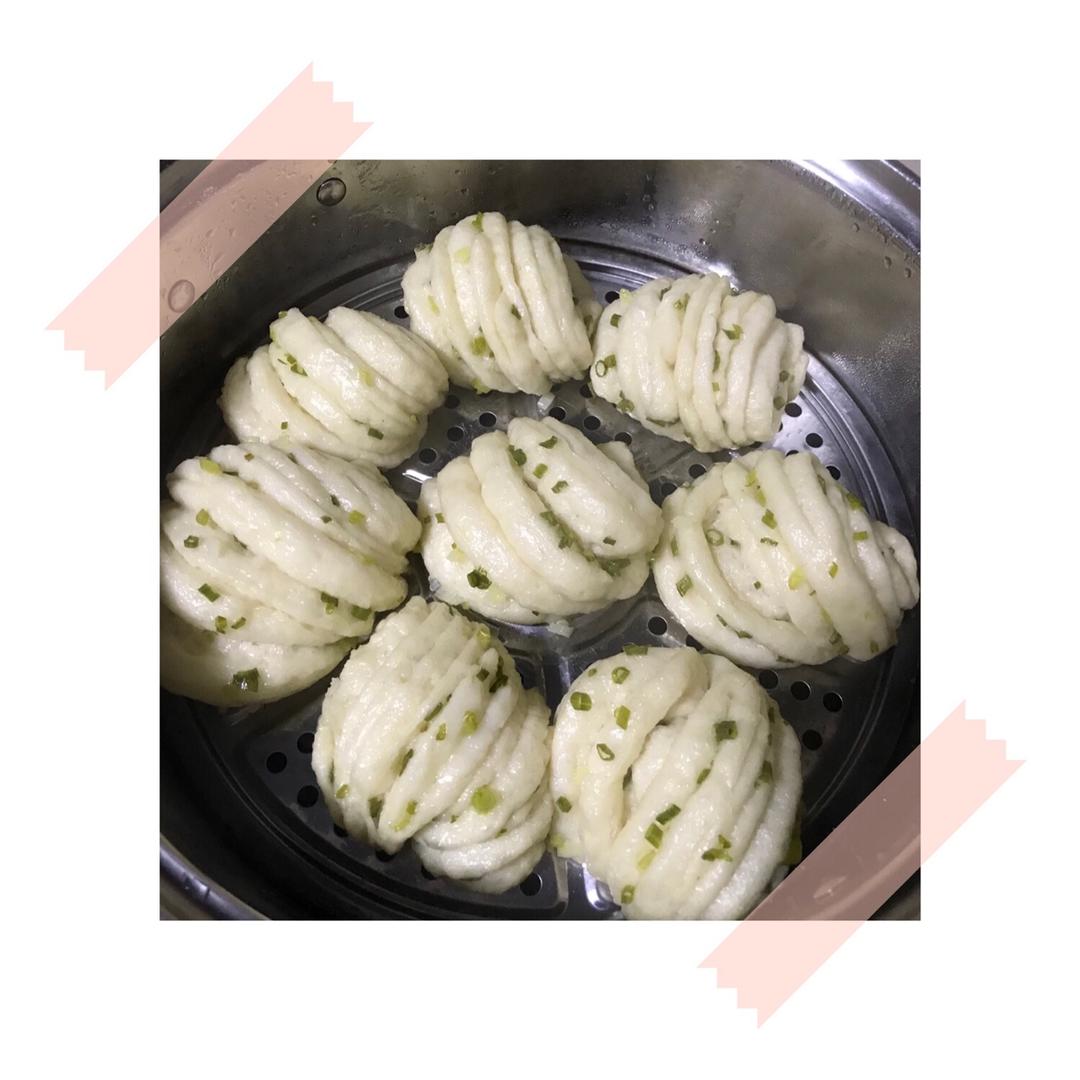 家常椒盐花卷(小视频)