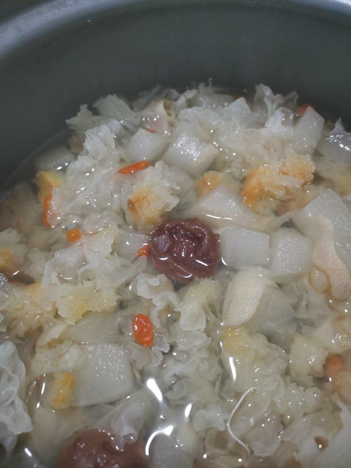 老北京小吊梨汤