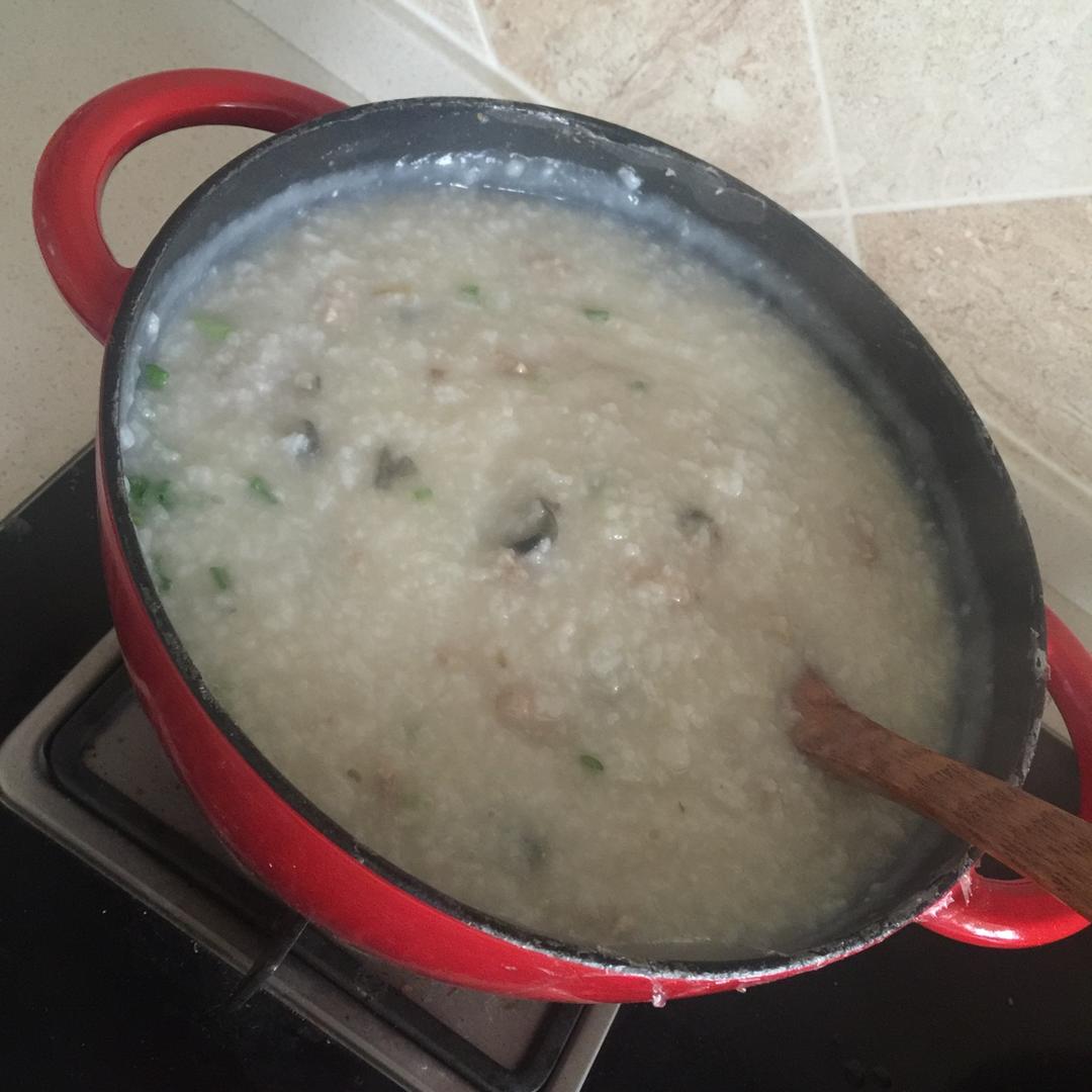 十五分钟快手之香滑皮蛋瘦肉粥(附五分钟电饭煲电压力锅更快捷方法)