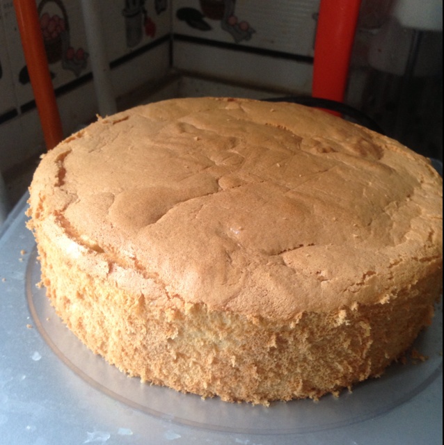 简单好做的8寸戚风蛋糕