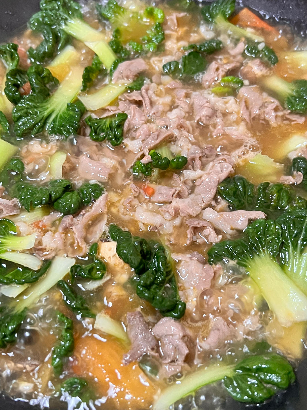 番茄羊肉卷煲