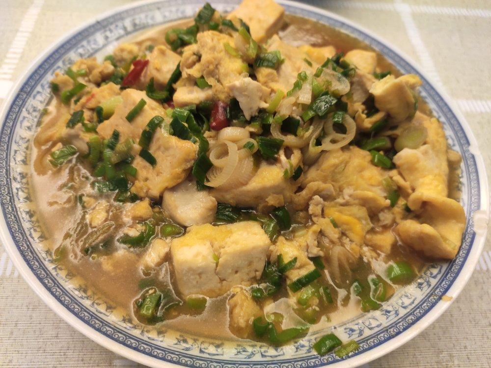 鸡蛋抱豆腐