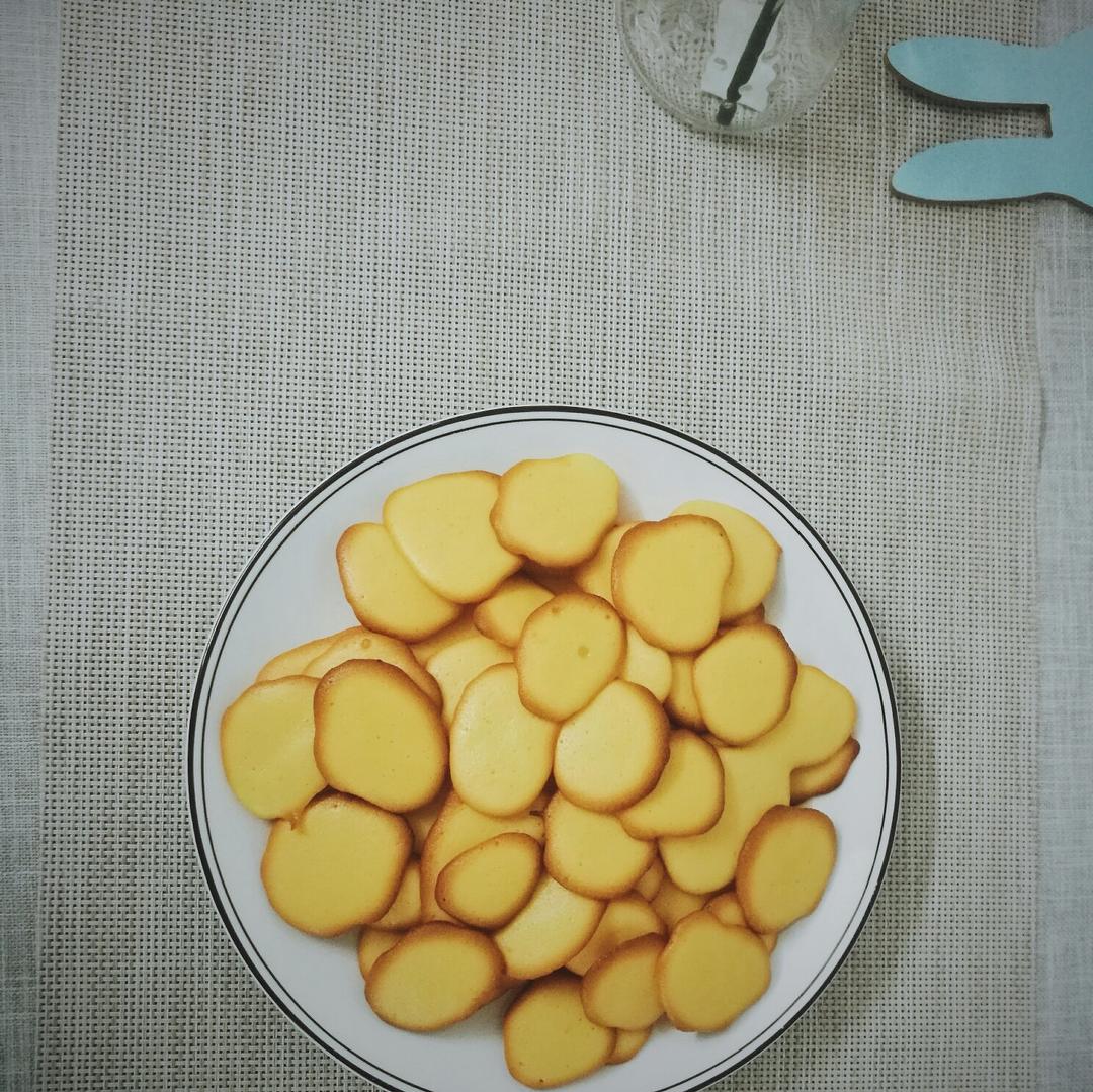 酥脆蛋香小饼干