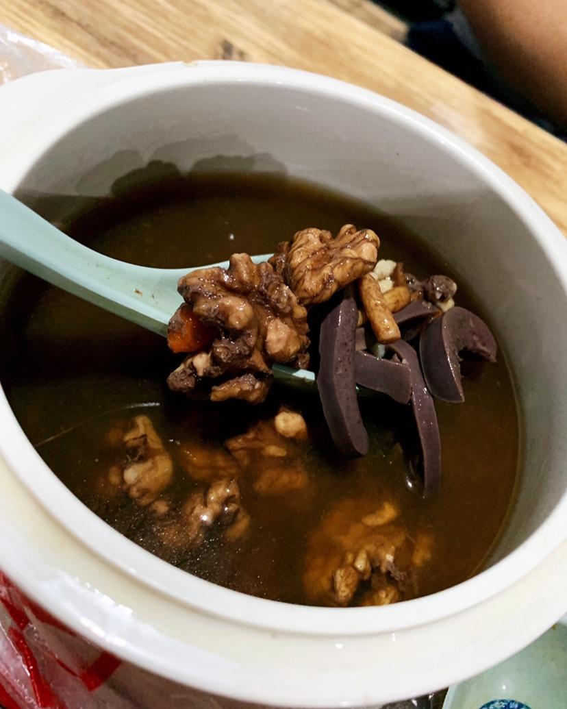 秋季滋补汤《太子参核桃猪腰汤》壮腰健肾