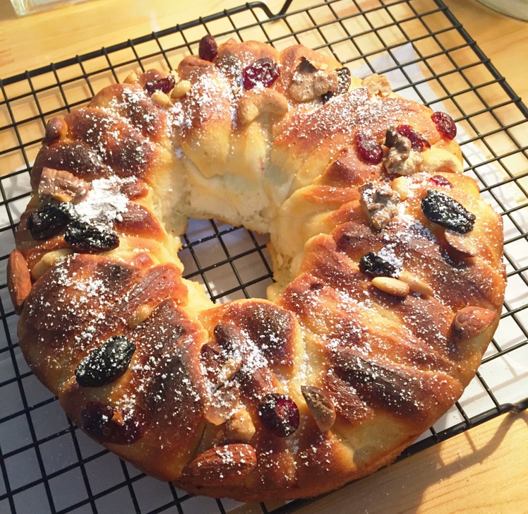 日式香浓炼乳面包