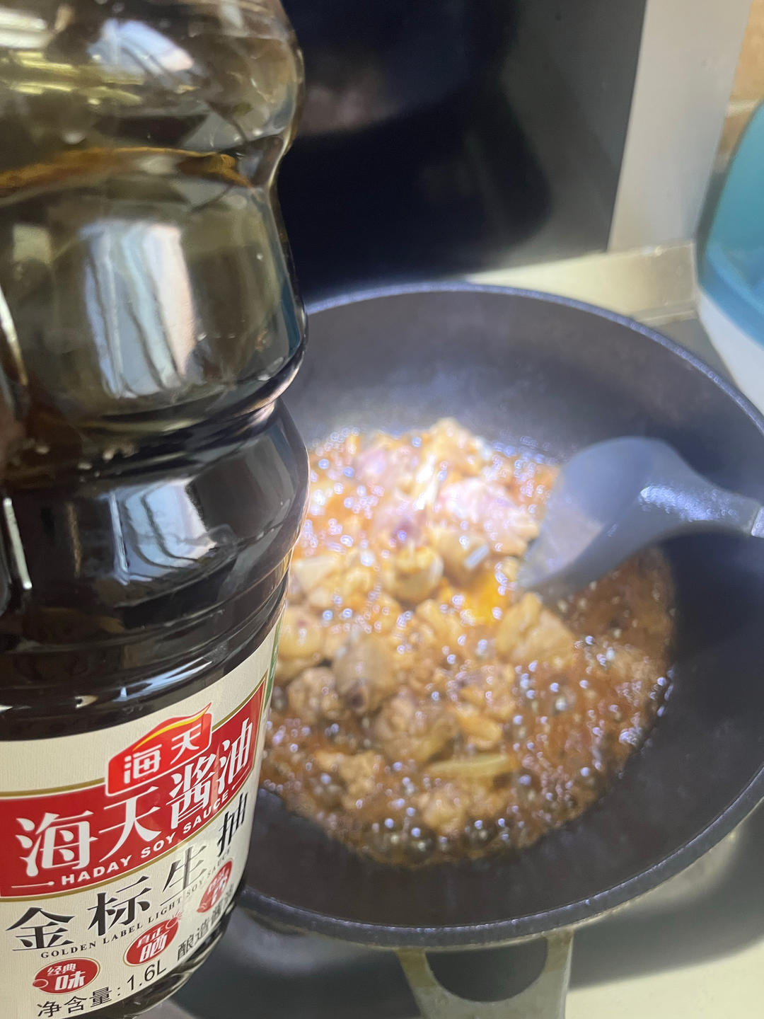 好吃到原地爆炸的黄焖鸡