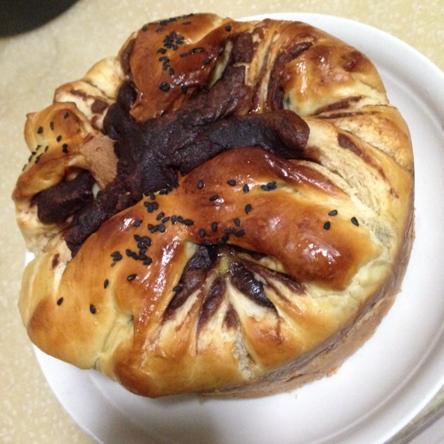 豆沙花式面包