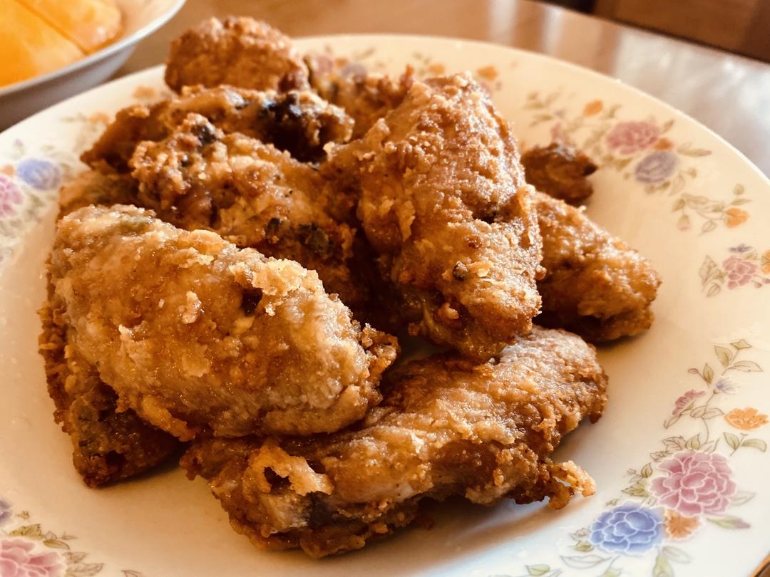 蒜香炸鸡翅