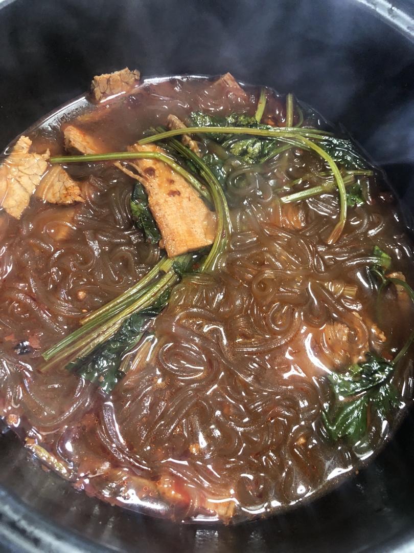 牛肉粉丝煲