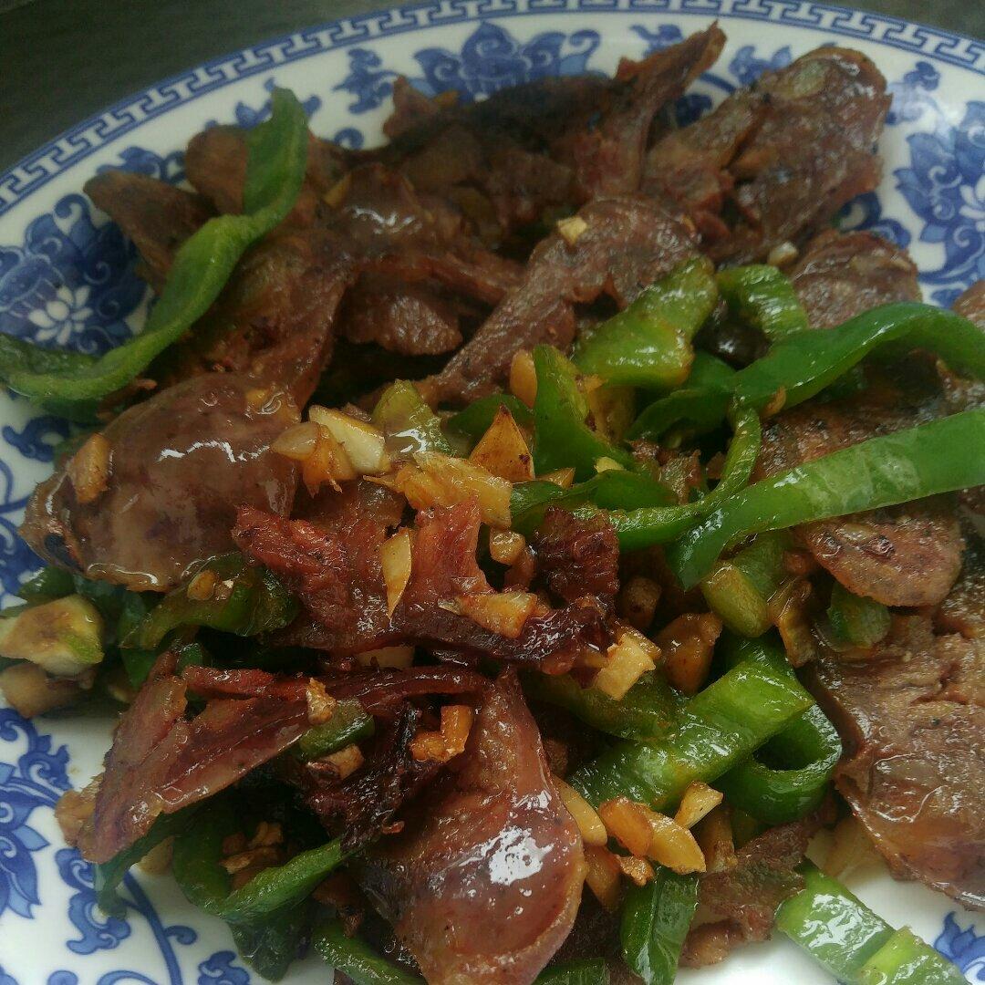 青椒炒香肠