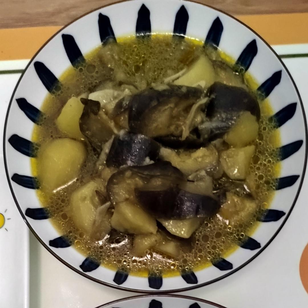 好做又好吃的，土豆炖茄子