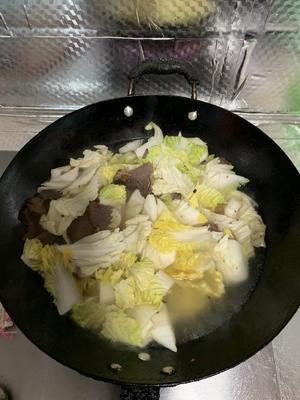 白菜烧牛肉的做法 步骤6
