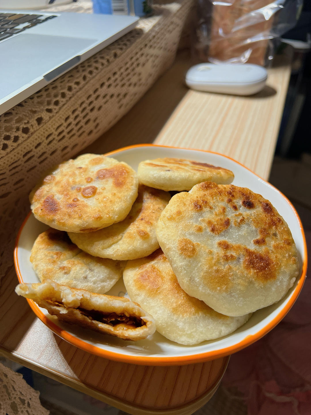 芝麻红糖饼 柔软劲道 凉了还是软软的 附细节视频详解