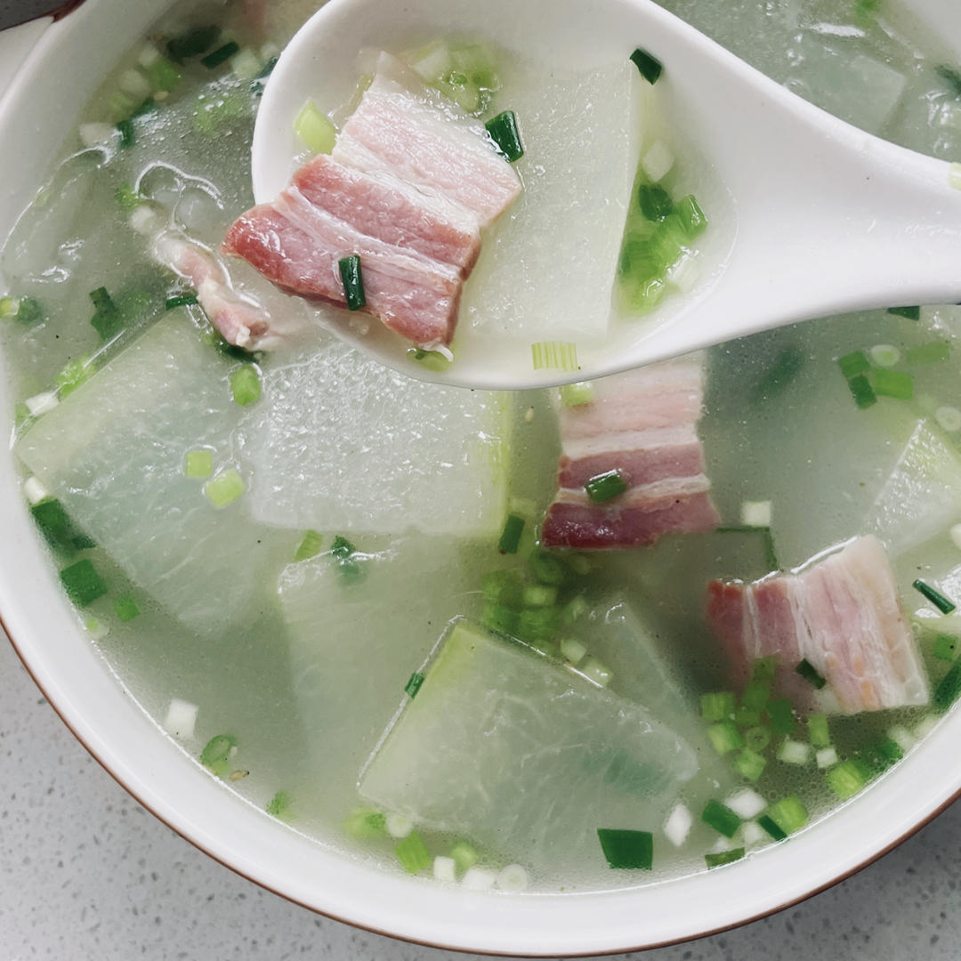 【正大钱食谱】清热滋补的冬瓜咸肉汤