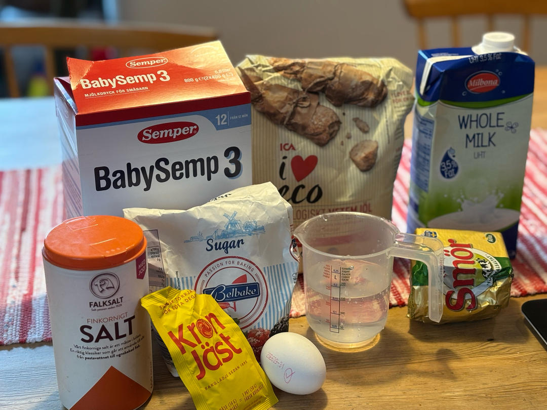 纯奶手撕吐司的做法 步骤1