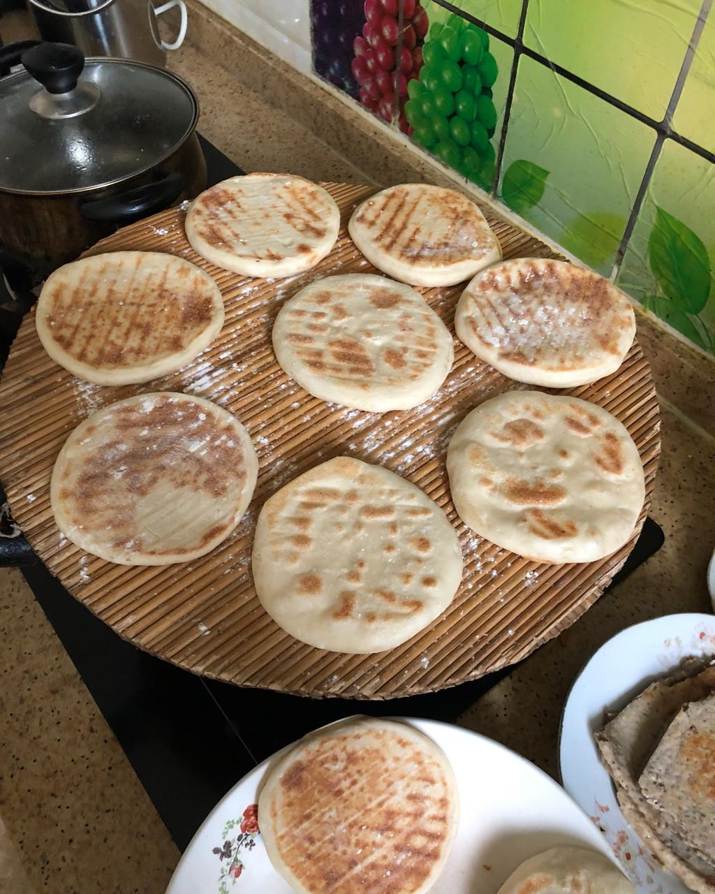 肉夹馍(白吉馍的制作)