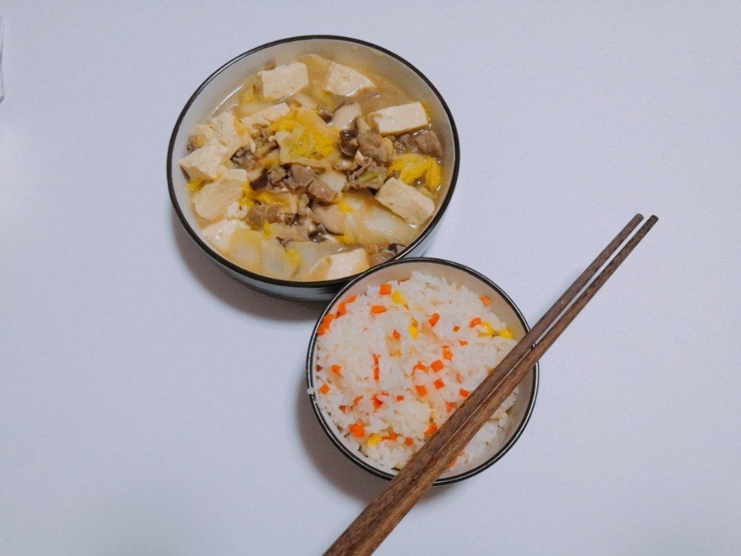 冬季家常菜：白菜炖豆腐