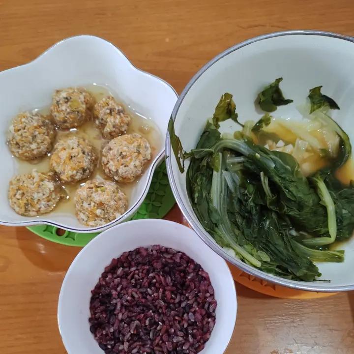 烤豆腐肉丸子