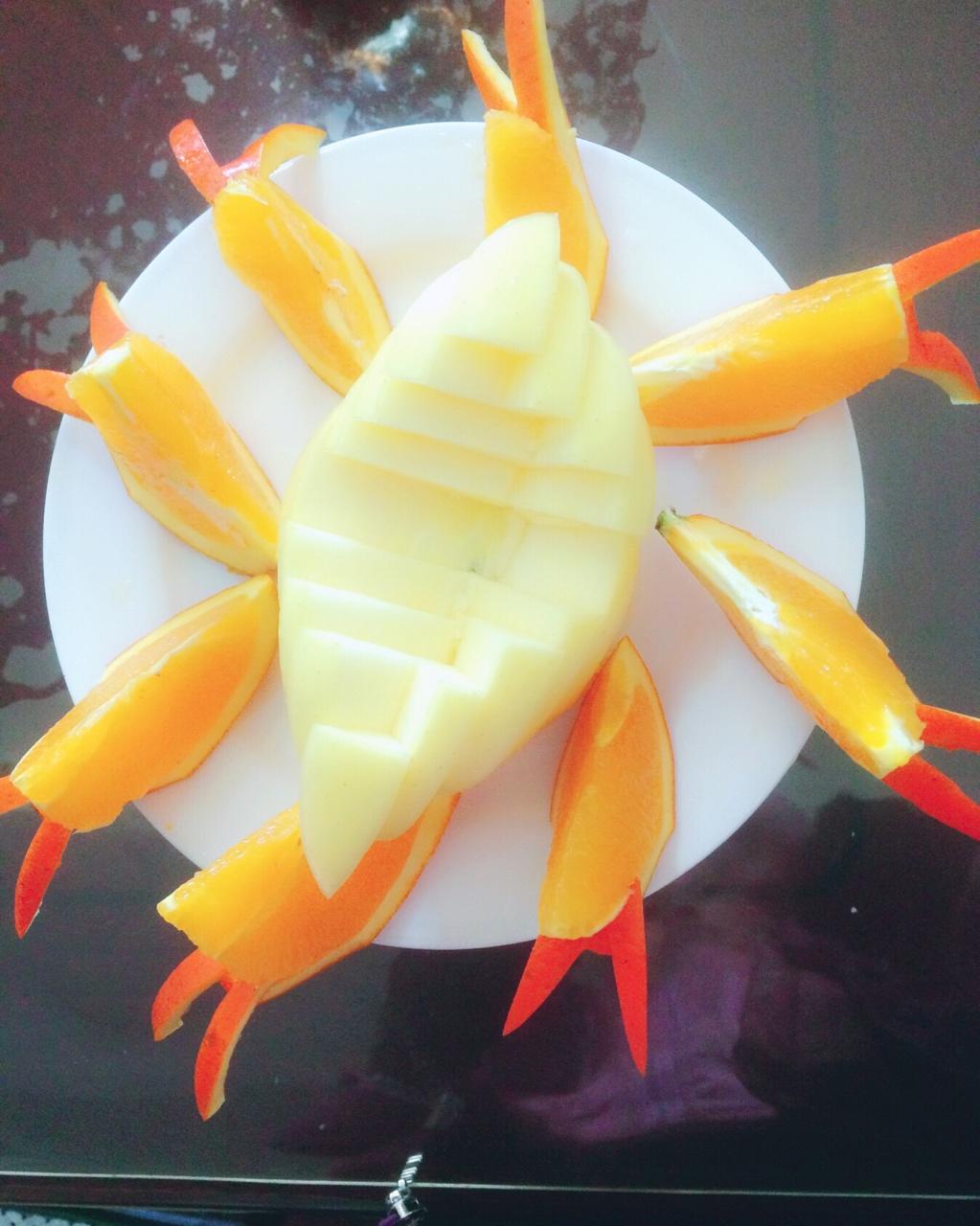 吃着碗里望着锅里的红烧肉