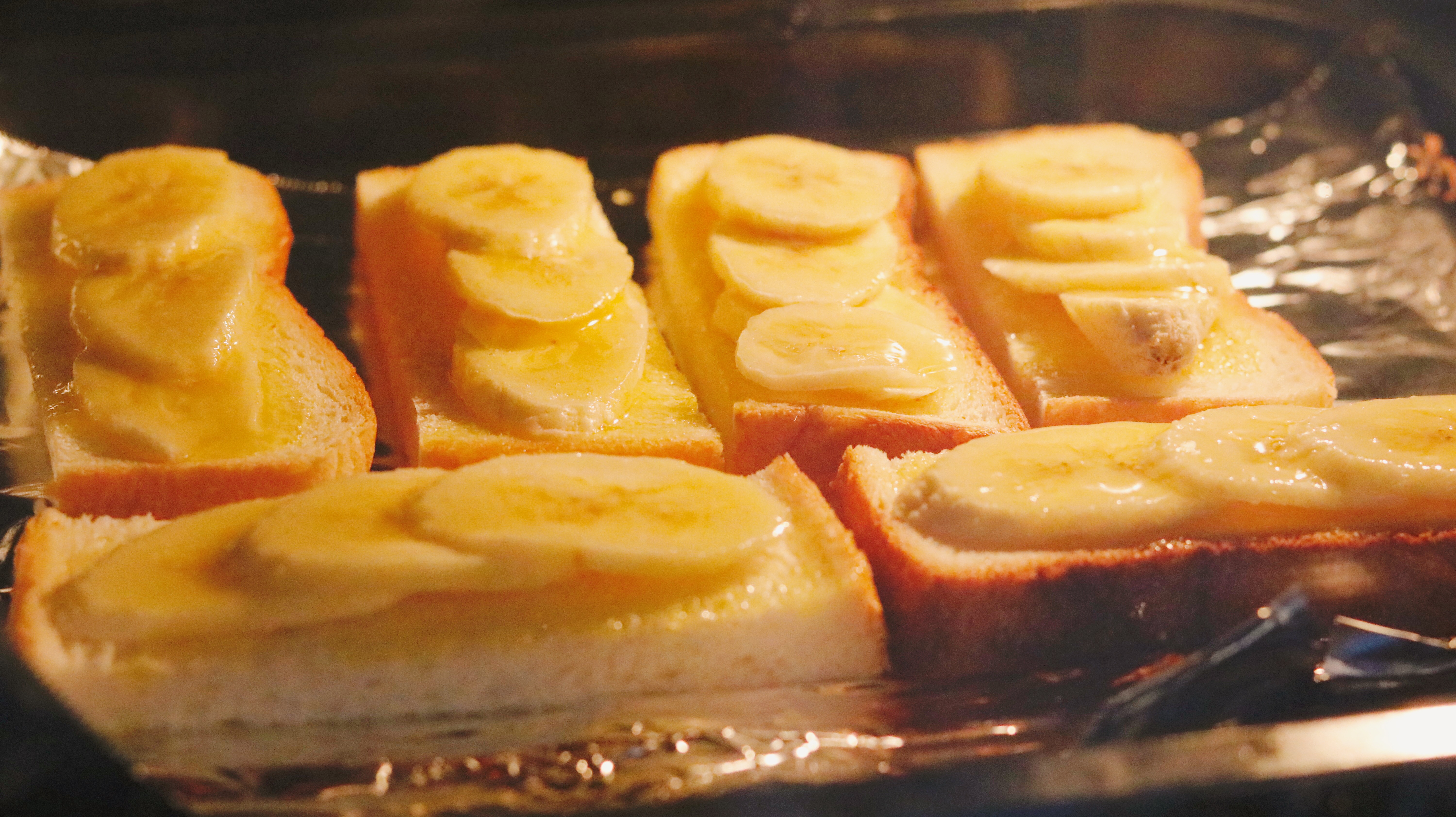 超简单巨美味的香蕉烤吐司的做法