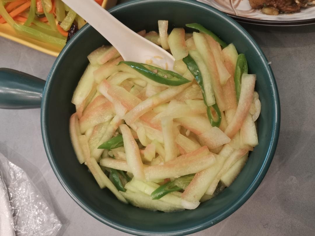 超下饭的辣炒西瓜皮