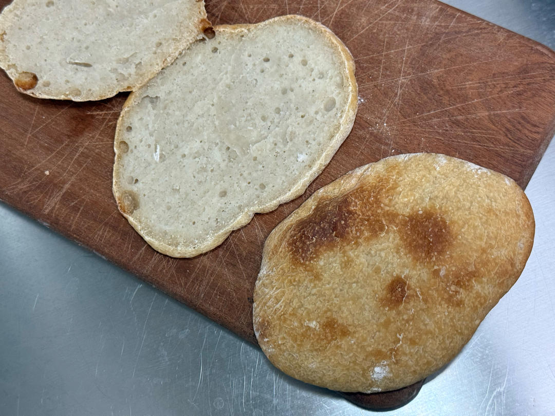 鲁邦种冷藏隔夜法恰巴塔Ciabatta（练习记录）