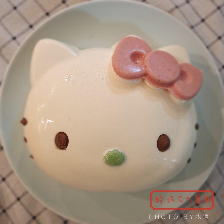 《Tinrry+》超顺滑奶香浓郁的Kitty酸奶芝士慕斯蛋糕