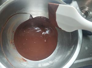 香酥浓醇的巧克力曲奇只放可可粉怎么行！的做法 步骤1