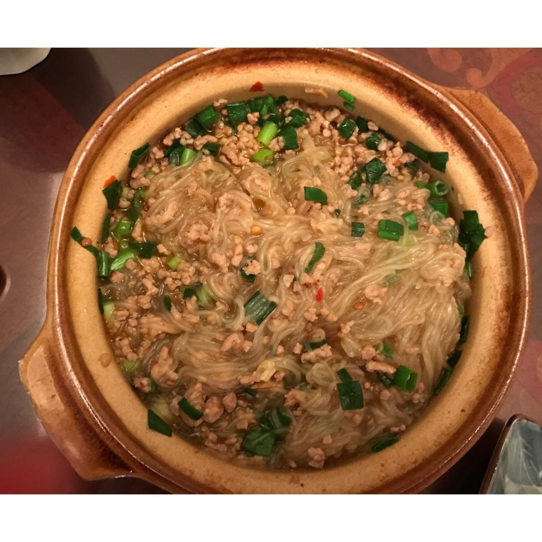 akane甜酱做的肉末粉丝煲