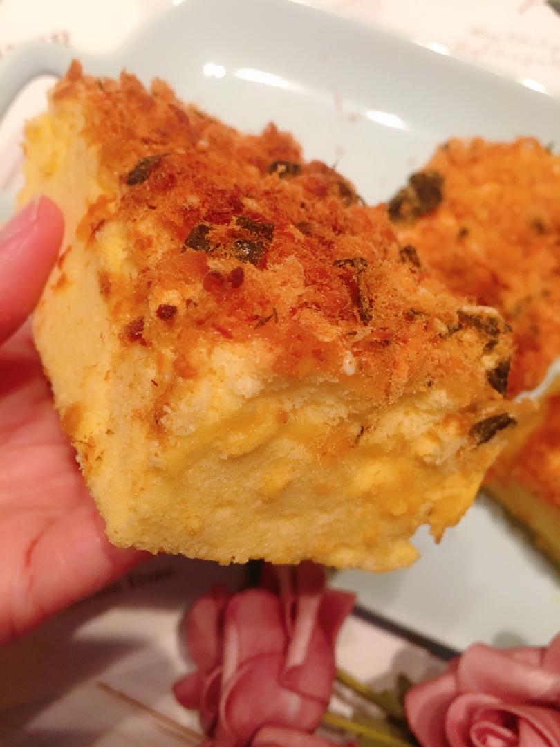 沉睡吧snxc做的超超超柔软的咸蛋黄芝士古早蛋糕