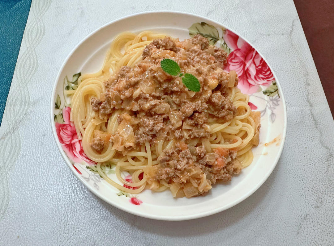 番茄肉酱意面