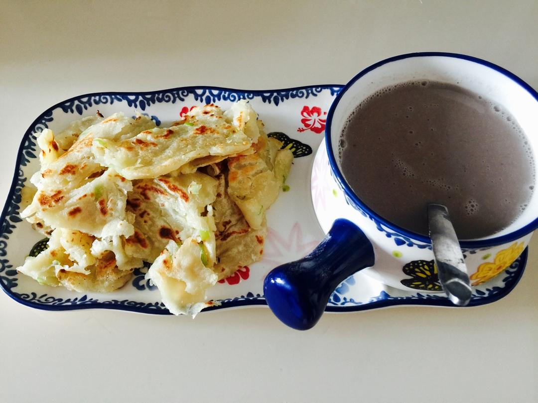 葱油饼（附外酥里嫩的技巧）