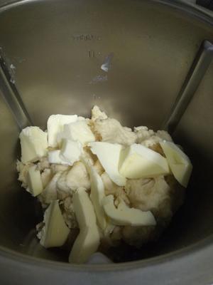 椰蓉淡奶油面包(一次发酵)附椰蓉馅做法的做法 步骤2