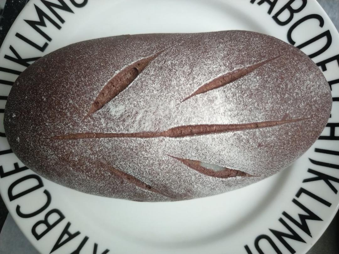 外脆硬，内柔韧，巧克力麻薯欧包，面包新食尚