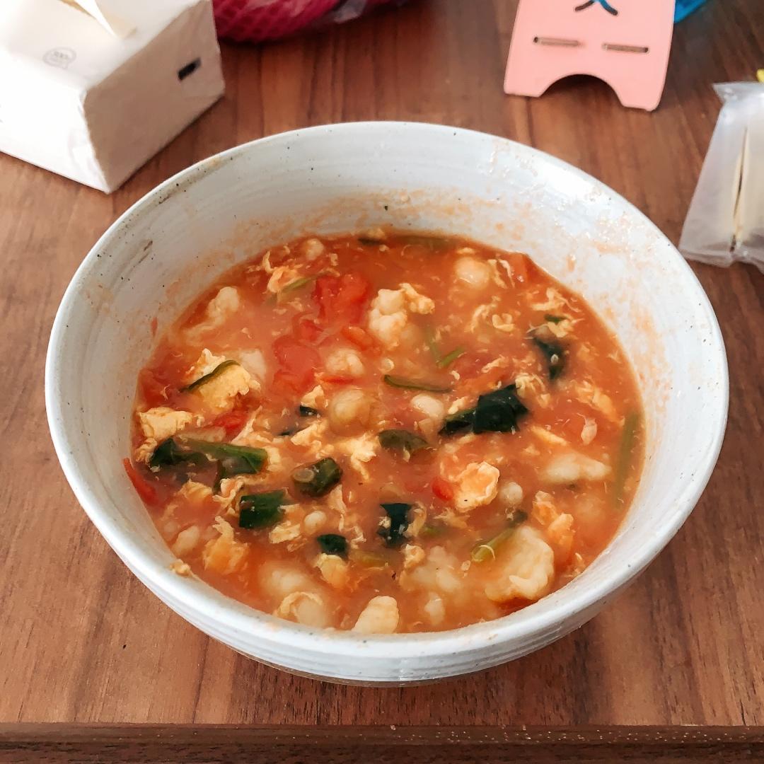 西红柿鸡蛋疙瘩汤