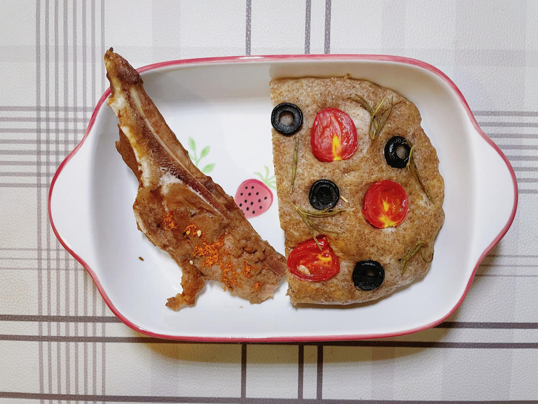 波兰种佛卡夏和双莓恰巴塔（用一个面团）